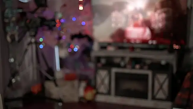 Snapshot of Nikki_Torres chatting on September 2025 01:19:01 AM Nikki Torres online show from September 2025 01:19:01 AM