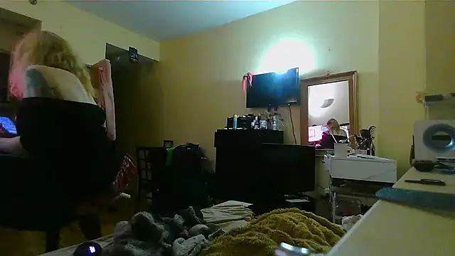 Snapshot of Mikela_Alexa chatting on January 2025 03:50:02 AM Mikela Alexa online show from January 2025 03:50:02 AM