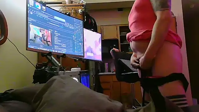 Snapshot of Mikela_Alexa chatting on December 2024 09:17:02 AM Mikela Alexa online show from December 2024 09:17:02 AM