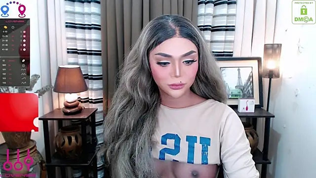 Snapshot of Fantacyoflove chatting on December 2025 10:58:02 PM Fantacyoflove online show from December 2025 10:58:02 PM