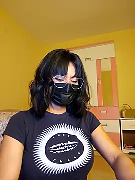 Latin summer online show from December 2025 02:56:02 AM