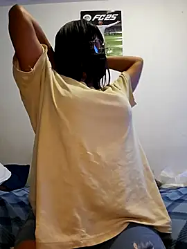 Latin summer online show from November 2025 04:28:01 AM