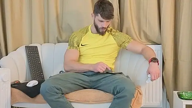 MauroTwin online show from November 2025 06:34:01 PM