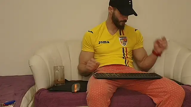 MauroTwin online show from March 2026 06:26:01 PM