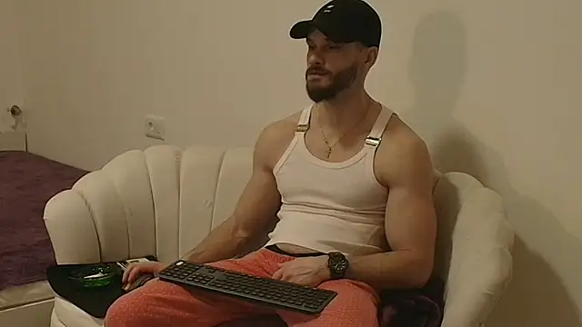 MauroTwin online show from February 2026 06:07:02 PM