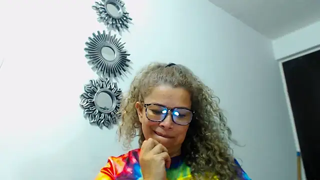 dalilasquirt1 online show from July 2026 02:30:01 AM