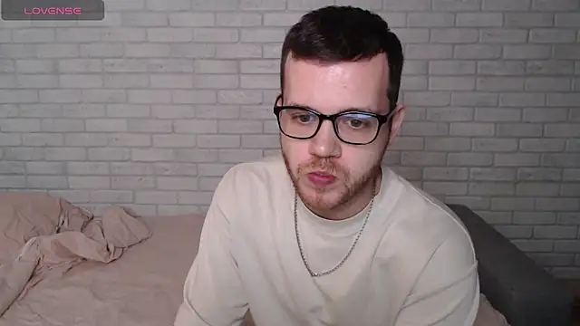 Alexxx horny online show from May 2026 07:03:02 PM