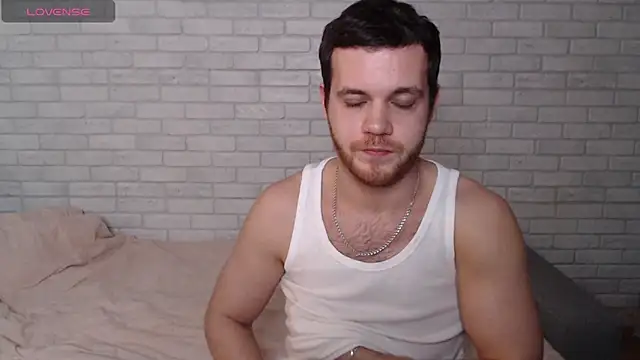 Alexxx horny online show from December 2025 02:30:01 PM