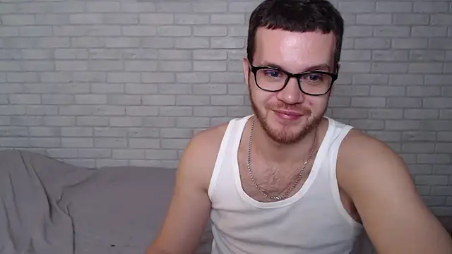 Alexxx horny online show from November 2025 08:08:01 PM