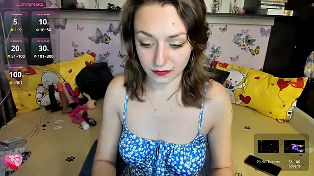 Snapshot of FoxyDom699 chatting on September 2025 06:53:01 AM FoxyDom699 online show from September 2025 06:53:01 AM