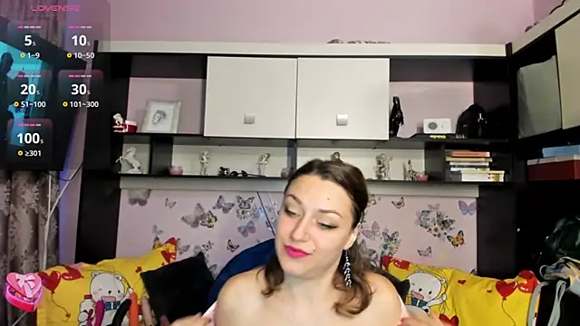 Snapshot of FoxyDom699 chatting on September 2025 07:03:02 AM FoxyDom699 online show from September 2025 07:03:02 AM