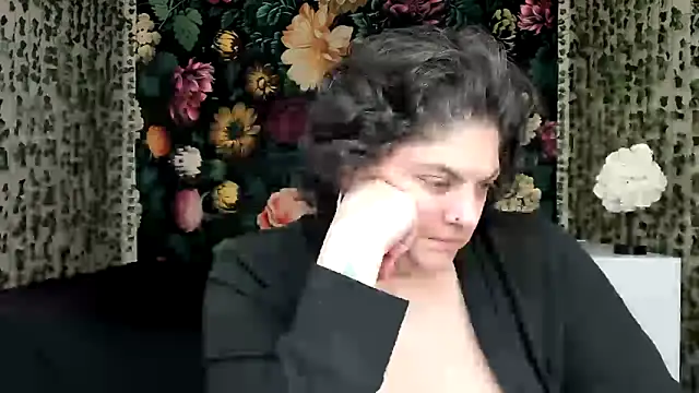 Exotic-Melons online show from February 2026 09:25:02 PM