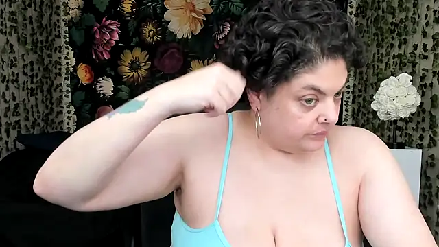 Exotic-Melons online show from September 2025 11:00:01 PM