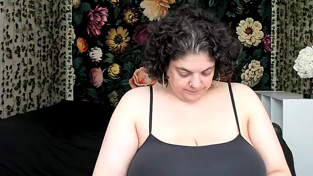 Exotic-Melons online show from April 2026 07:14:01 PM