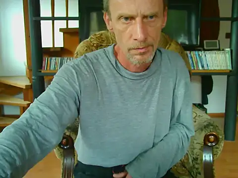 Snapshot of xxBareBabyxx chatting on October 2025 10:34:02 AM xxBareBabyxx online show from October 2025 10:34:02 AM