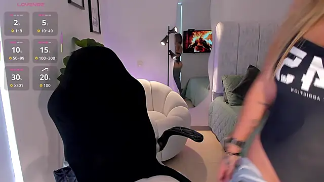 AmyWood online show from March 2026 06:48:01 PM