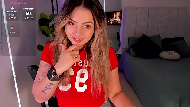 Snapshot of AmyWood chatting on July 2026 11:50:02 AM AmyWood online show from July 2026 11:50:02 AM