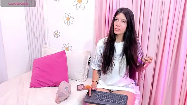 Dulce andrea   online show from February 2026 04:07:02 PM