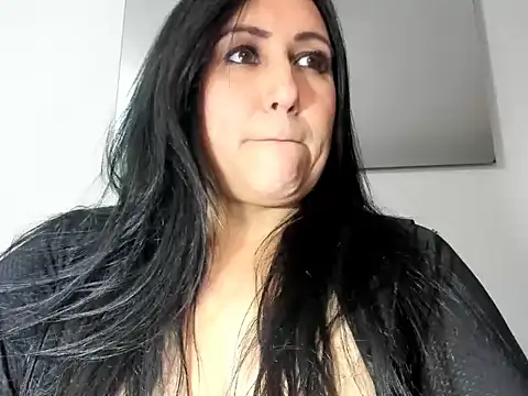 Snapshot of foxy-porn1 chatting on October 2025 09:25:02 PM foxy-porn1 online show from October 2025 09:25:02 PM