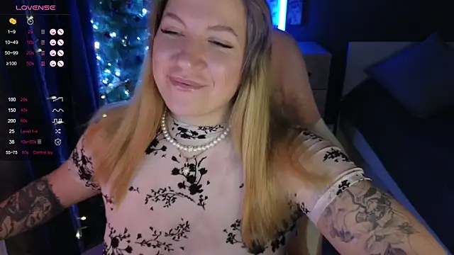 Snapshot of Fairy__Sofia chatting on December 2024 08:29:01 AM Fairy Sofia online show from December 2024 08:29:01 AM