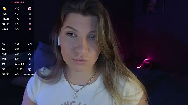 Snapshot of Fairy__Sofia chatting on October 2025 10:25:01 AM Fairy Sofia online show from October 2025 10:25:01 AM