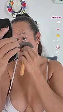 YOURSDEBORA online show from February 2026 06:32:01 PM