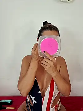 YOURSDEBORA online show from November 2025 08:01:02 PM