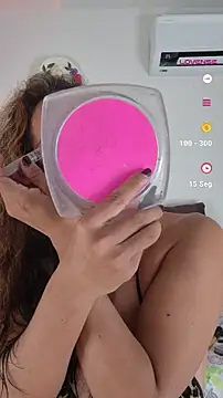 YOURSDEBORA online show from November 2025 08:01:01 PM