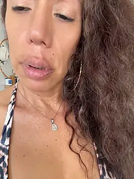 YOURSDEBORA online show from June 2026 07:41:02 PM