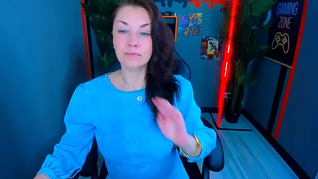 AnaMills online show from May 2026 10:05:01 AM