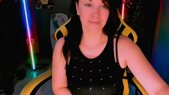 AnaMills online show from December 2025 10:17:02 AM