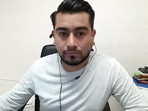 Snapshot of youmanhorny chatting on July 2026 04:40:01 PM youmanhorny online show from July 2026 04:40:01 PM