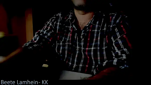  x rated  online show from October 2025 05:14:02 PM