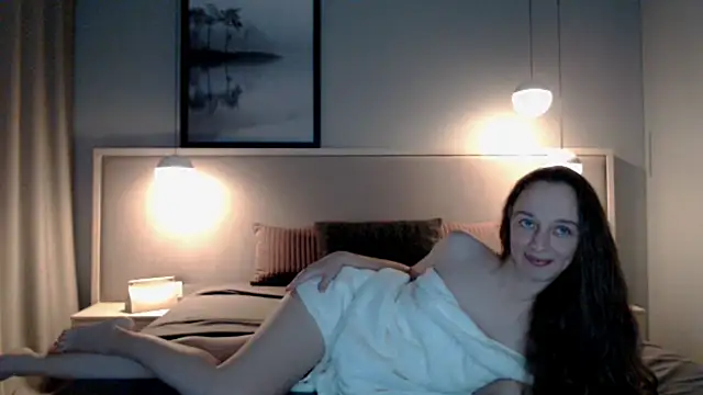 ShySchoolGirl online show from October 2025 09:05:01 PM
