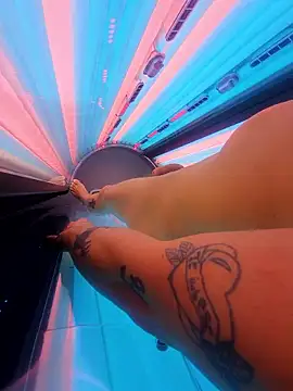 NiceHunter89 online show from February 2026 07:13:01 PM