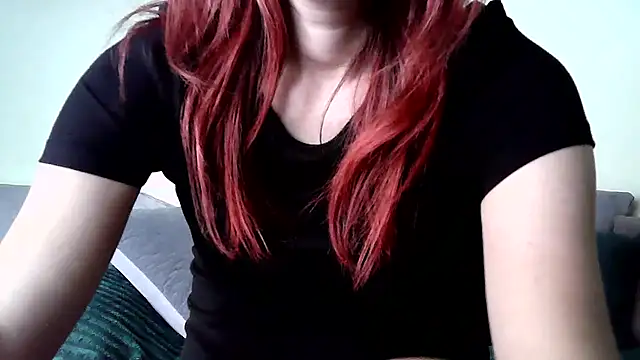 Snapshot of Katesweetkate chatting on May 2026 05:00:01 PM Katesweetkate online show from May 2026 05:00:01 PM