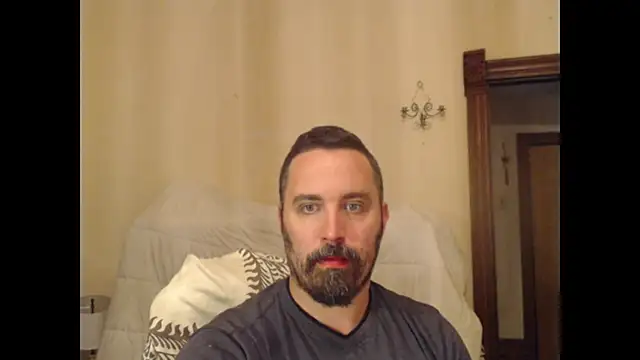 Snapshot of Metalstud chatting on September 2025 02:32:02 AM Metalstud online show from September 2025 02:32:02 AM