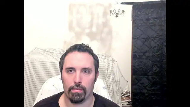 Metalstud online show from November 2025 05:22:01 AM