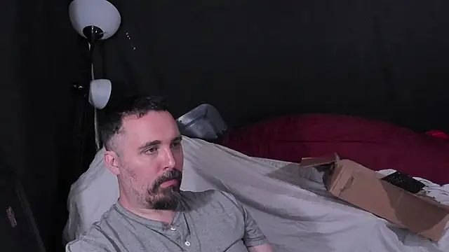Metalstud online show from April 2026 07:15:02 PM