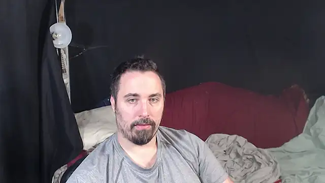Snapshot of Metalstud chatting on October 2025 05:25:03 PM Metalstud online show from October 2025 05:25:03 PM