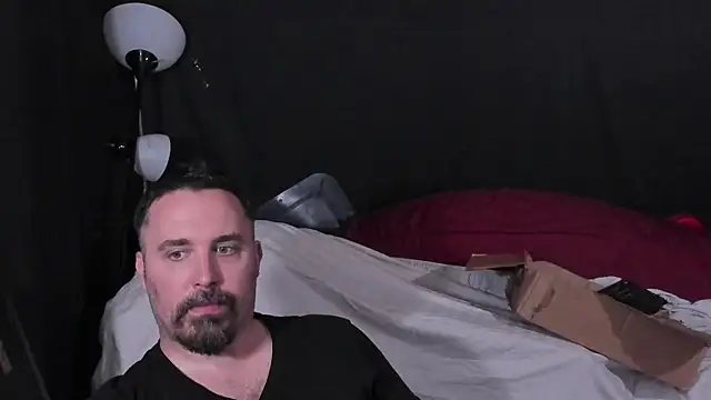 Metalstud online show from April 2026 12:57:01 AM