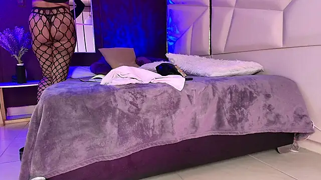 Inndrahot online show from September 2025 03:34:02 AM