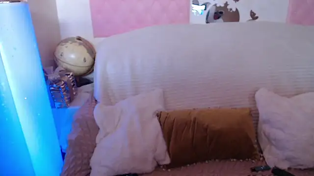 -carla- online show from March 2026 06:32:02 AM