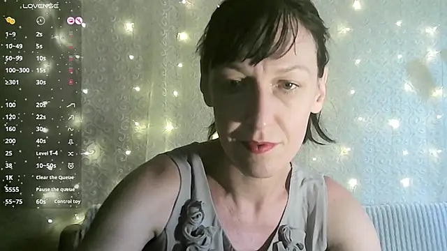 Snapshot of MarieODahliaS chatting on September 2025 10:04:02 AM MarieODahliaS online show from September 2025 10:04:02 AM