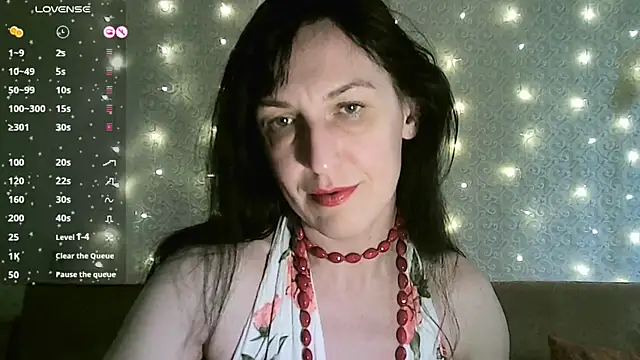 Snapshot of MarieODahliaS chatting on March 2025 01:59:02 PM MarieODahliaS online show from March 2025 01:59:02 PM