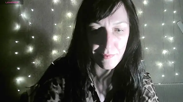 Snapshot of MarieODahliaS chatting on November 2025 11:11:02 AM MarieODahliaS online show from November 2025 11:11:02 AM