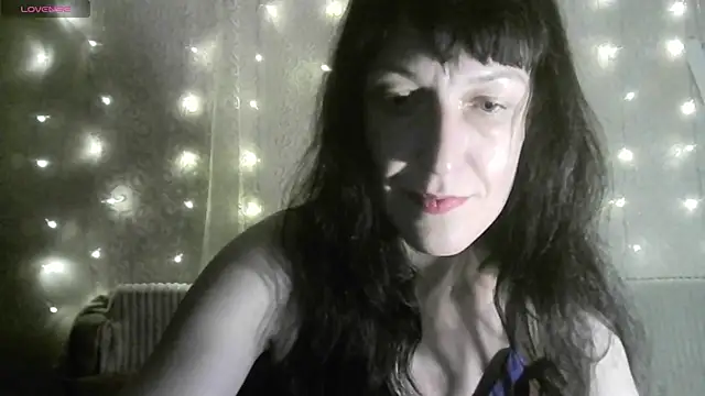 Snapshot of MarieODahliaS chatting on October 2025 10:47:01 AM MarieODahliaS online show from October 2025 10:47:01 AM