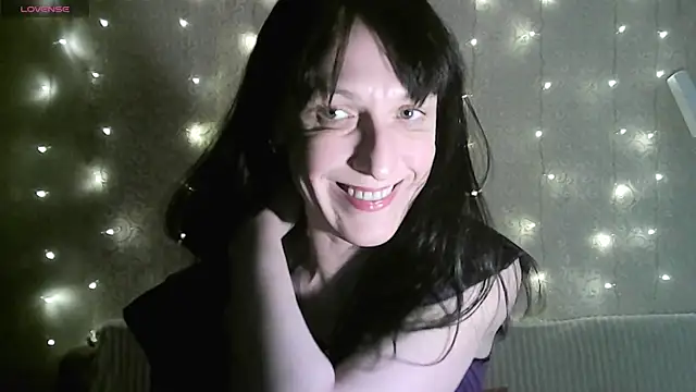 MarieODahliaS online show from December 2025 10:28:02 AM