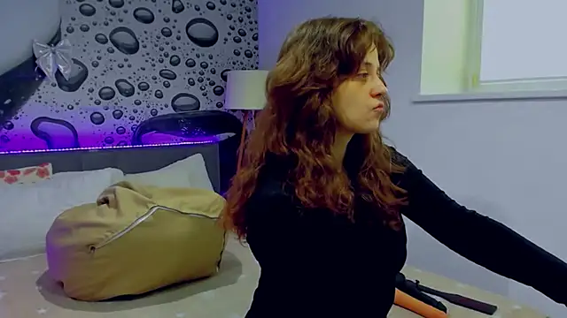 AlmaFancy online show from April 2026 05:30:01 AM