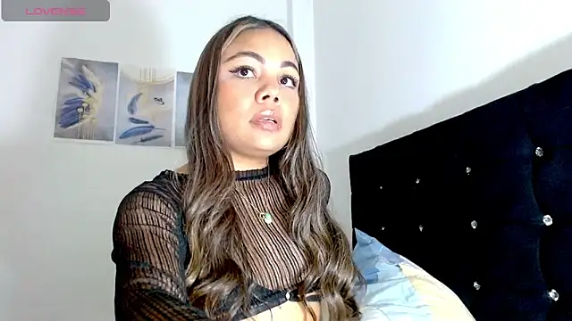 Snapshot of Kylie_loveee chatting on March 2026 11:50:01 PM Kylie loveee online show from March 2026 11:50:01 PM